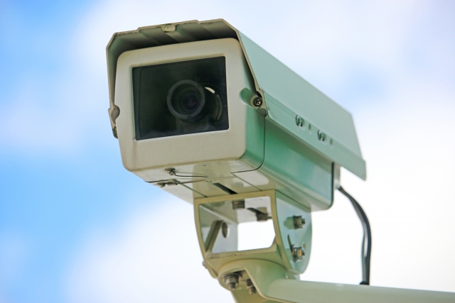 矢野経済研究所 監視カメラシステム世界市場調査　クラウドカメラ活用 遠隔監視の利用拡大の画像