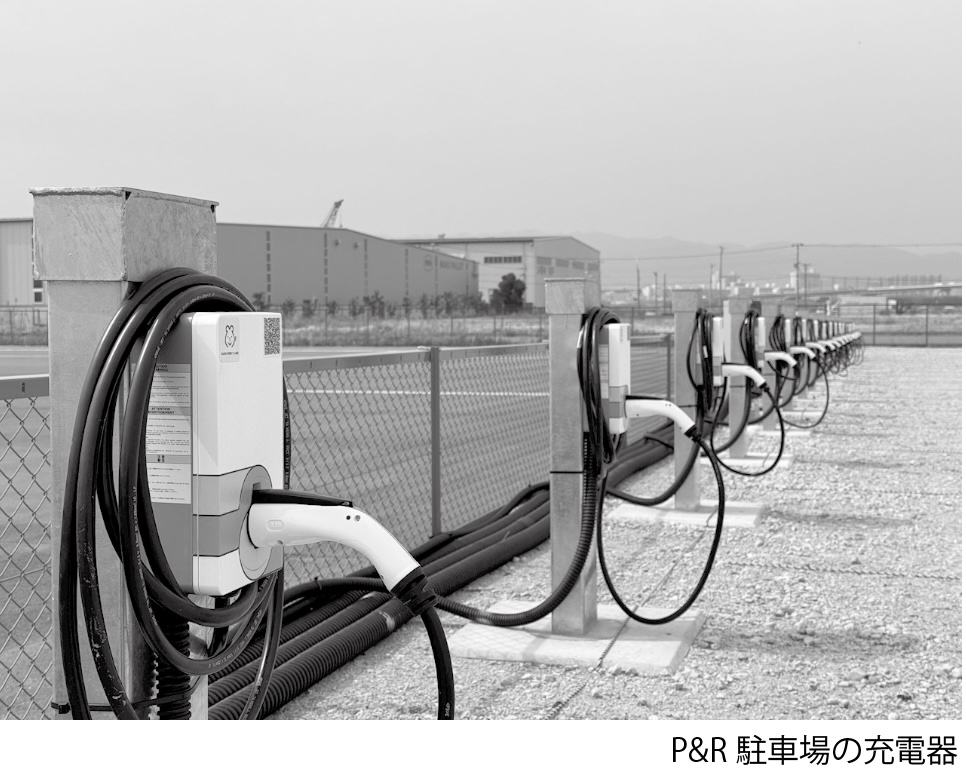 ABB EV充電器を万博P&R駐車場に設置の画像